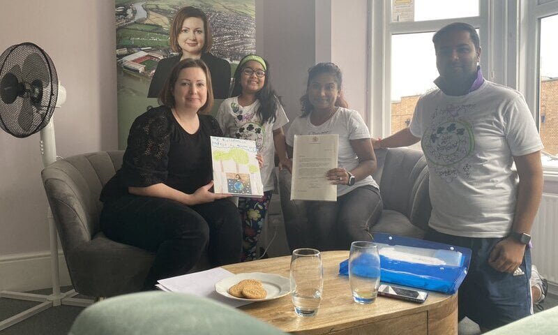 Aleesha Gadhia wins UK PM's award for climate campaign